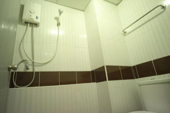 מלון נאקון פטום Sukontha Mansion מראה חיצוני תמונה